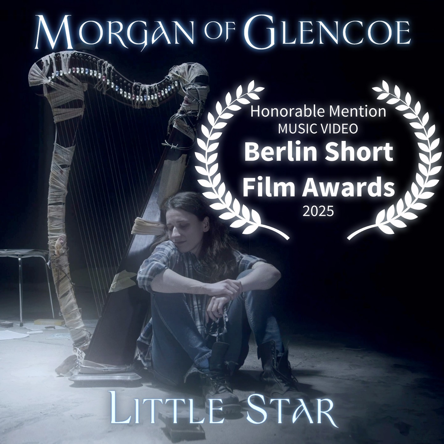 Deutschland
Le clip de LITTLE STAR réalisé pour Morgan of Glencoe, mention honorable au Berlin Short Film Awards 2025. Un peu d'honneur, c'est toujours bon à avoir ces temps-ci.
@morganofglencoe
@berlinshortfilmawards
Le clip : http://www.youtube.com/watch?v=h1qdifo1ceo
L'album Étoiles Sauvages : https://www.morganofglencoe.com/produit/etoilessauvages/
@fabienlegeron @morganofglencoe @bansheexuan.mua_visualart @philemon.jdr @ludivinefrnr @drumtopia22
#musicianlife #musiqueceltique #breizh #awardwinners #celticmusic #celticharp #celticrock #breton #harpe #courtmetrage #shortfilm #festival #berlinshortfilmawards #spain #morganofglencoe #celticharp #harpe #harp #celt #musicvideo