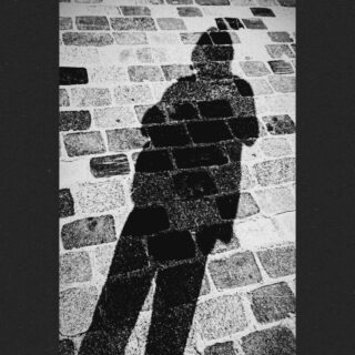 Tout à coup,  rencontrer son pire ennemi dans la rue.

#blaguejungienne #grosnerd